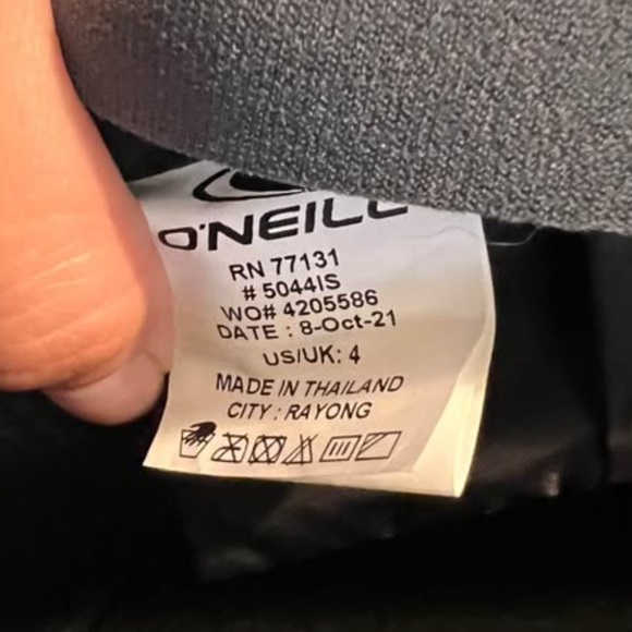 O’Neill kids wetsuit - Picture 3 of 3